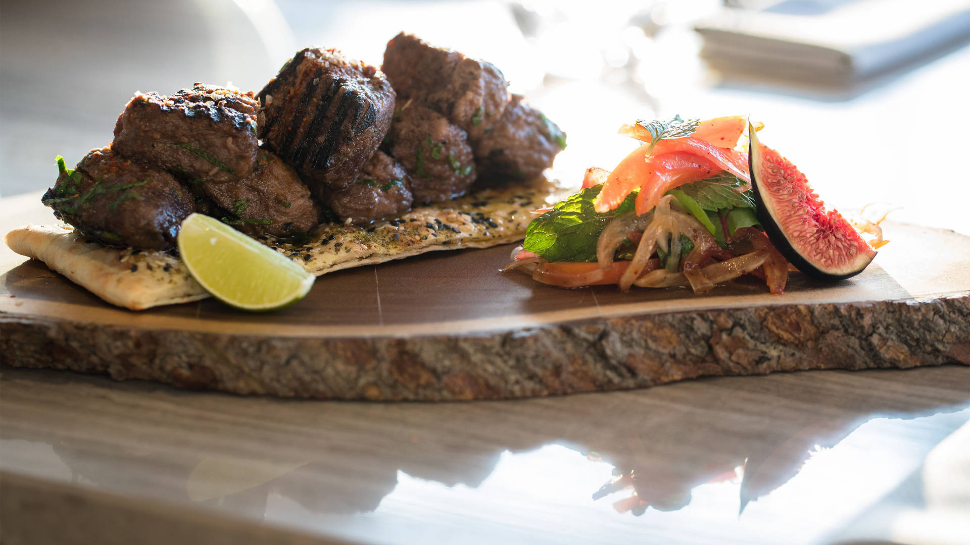 Image of cuisine at Tean restaurant Jumeirah at Saadiyat Island Resort