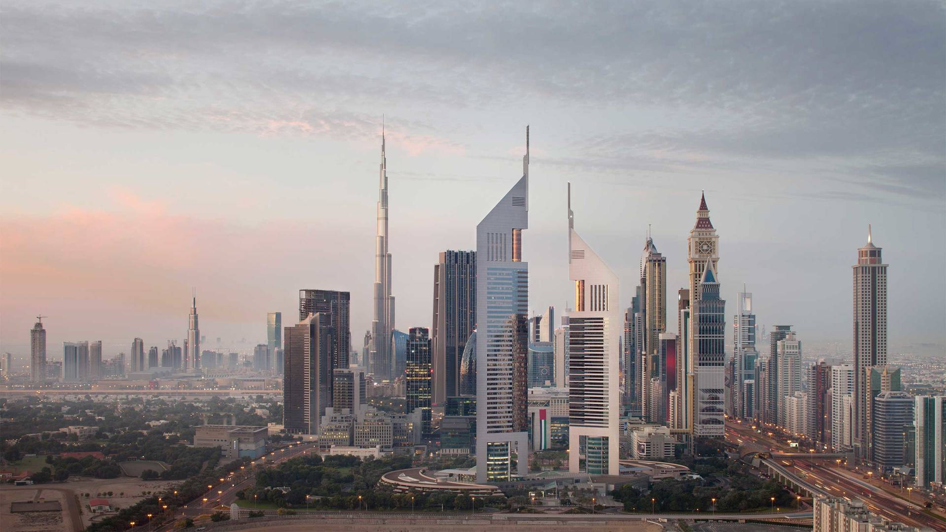 16-9_Jumeirah Emirates Towers — архитектурный облик 4