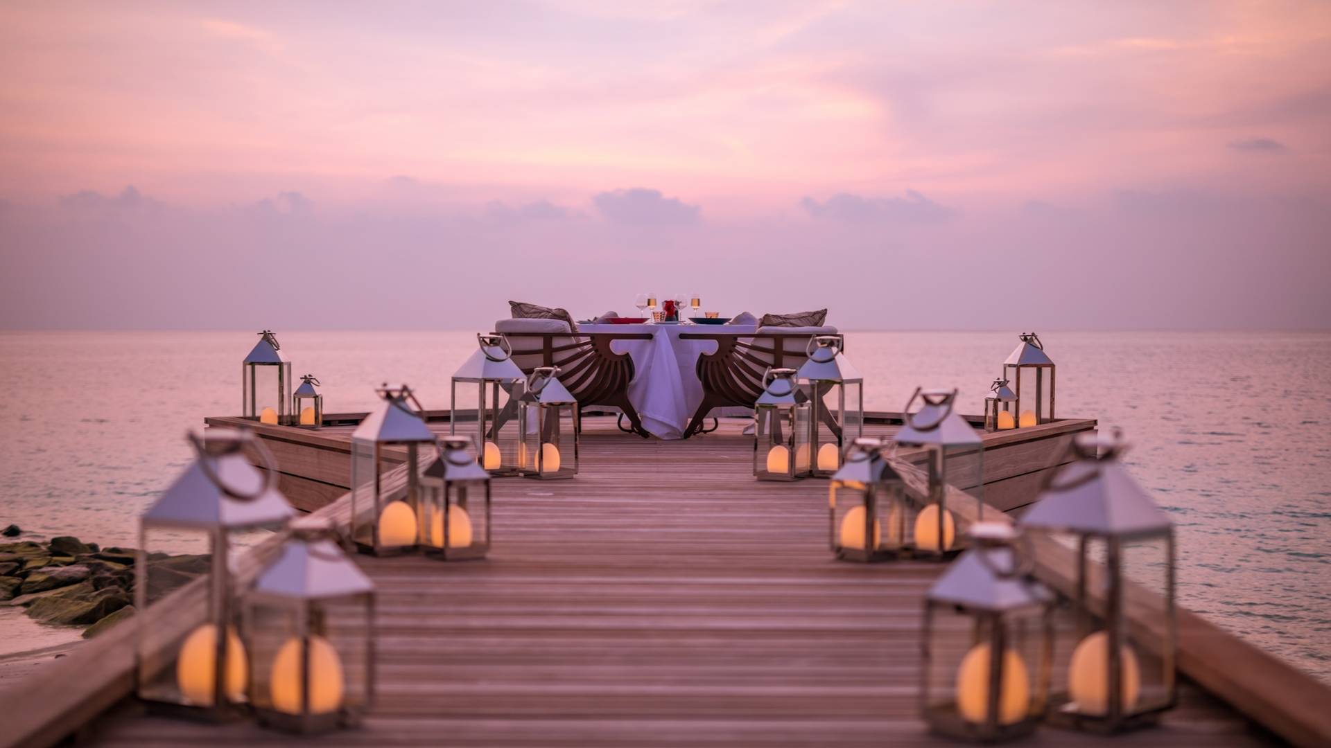 Private dinning at Jumeirah Maldives 